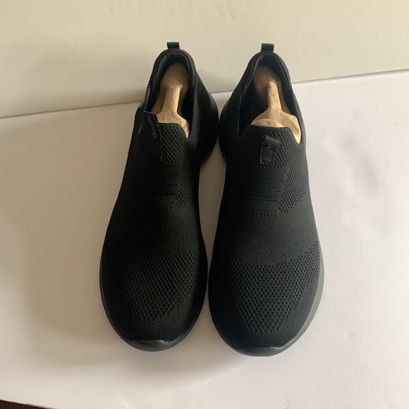 Brand new Skechers ladies shoes size 8.5 - Picture 2 of 7